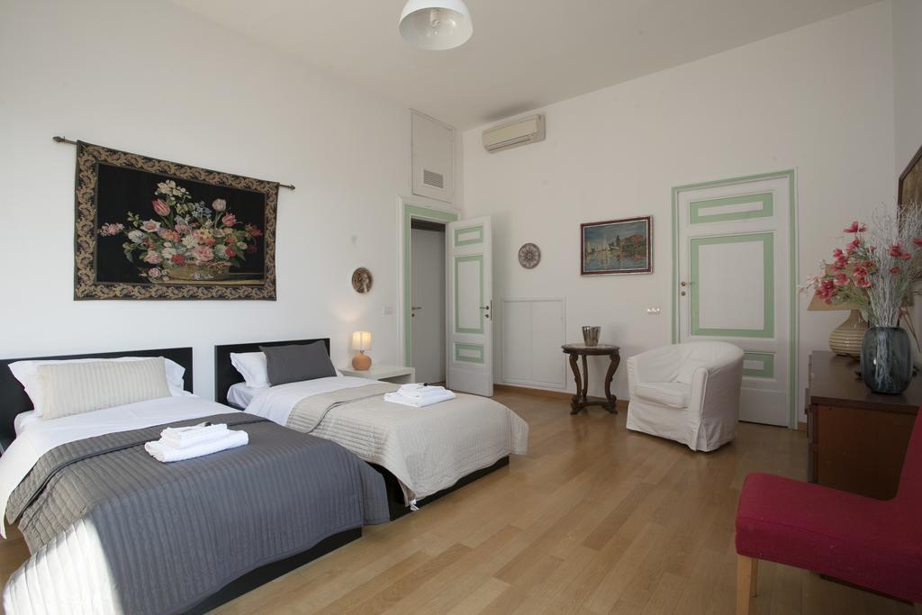 Apartment House Paganica *